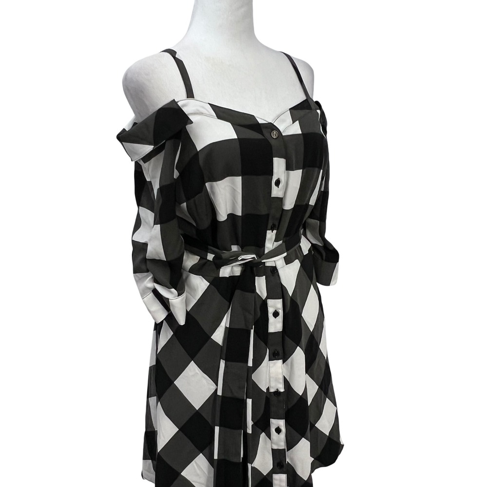 Bar III Women's Black White Buffalo Plaid Off Shoulder Button Down Dress Size M